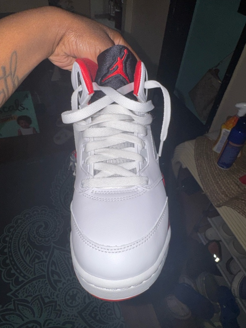Jordan Kids White, Red, and Black Basketball Sneakers - Picture 3 of 4